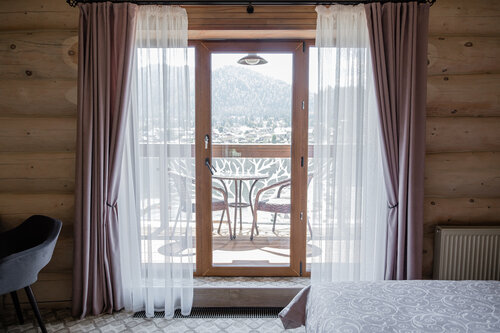 Внешний вид отеля Тайга&Озеро в Артыбаше, фото 2