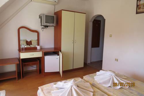 Фото Hotel Strinava