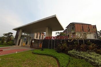 Hotel D Laris Bsd, Earth, photo