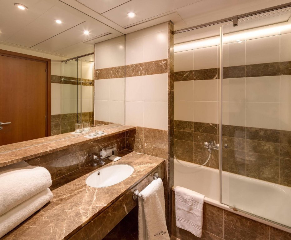 Фото Hotel Astoria