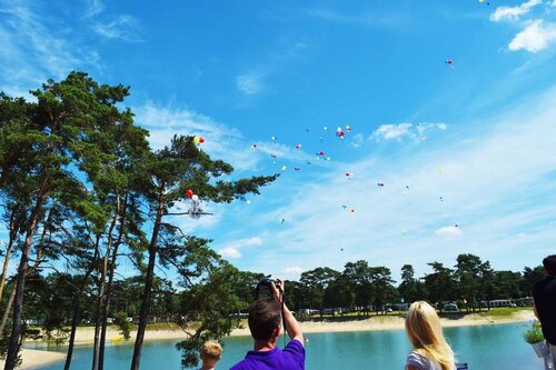 Внешний вид отеля Oostappen Vakantiepark Blauwe Meer в Ломмеле, фото 4