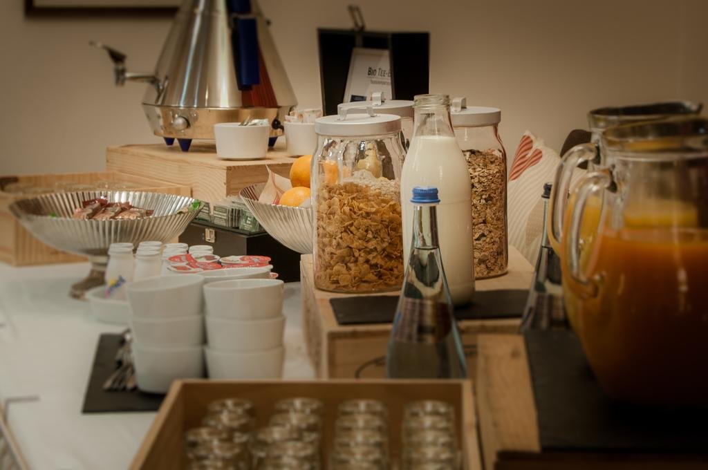 Фото Kino - Hotel Meyer