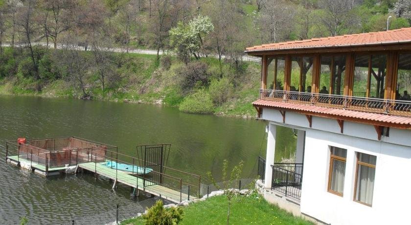 Фото Ribkata Family Hotel