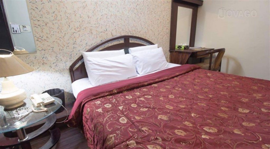 Фото Hilltop Hotel