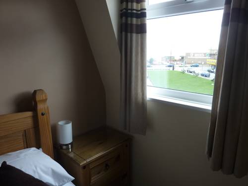 Фото Willows Guest House