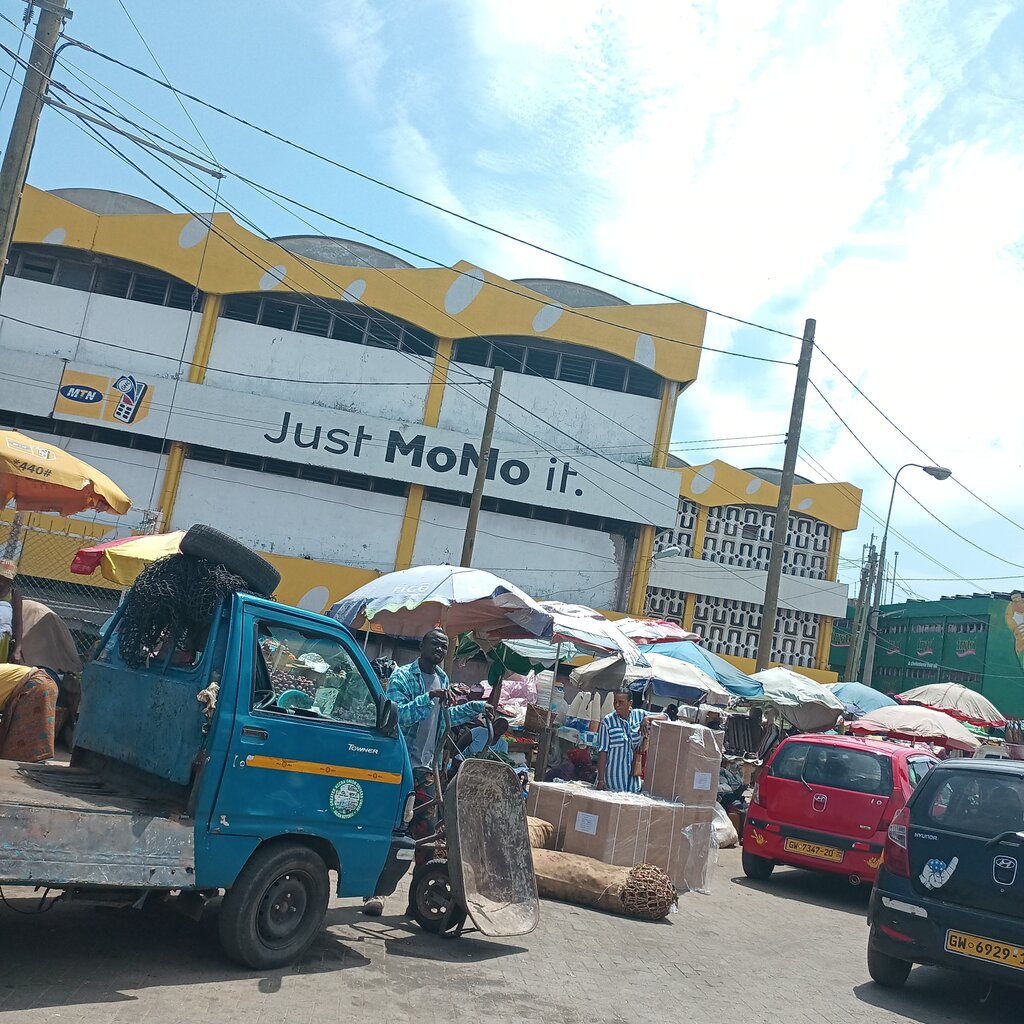 Farmers' market Kaneshie Market Complex, Accra, photo