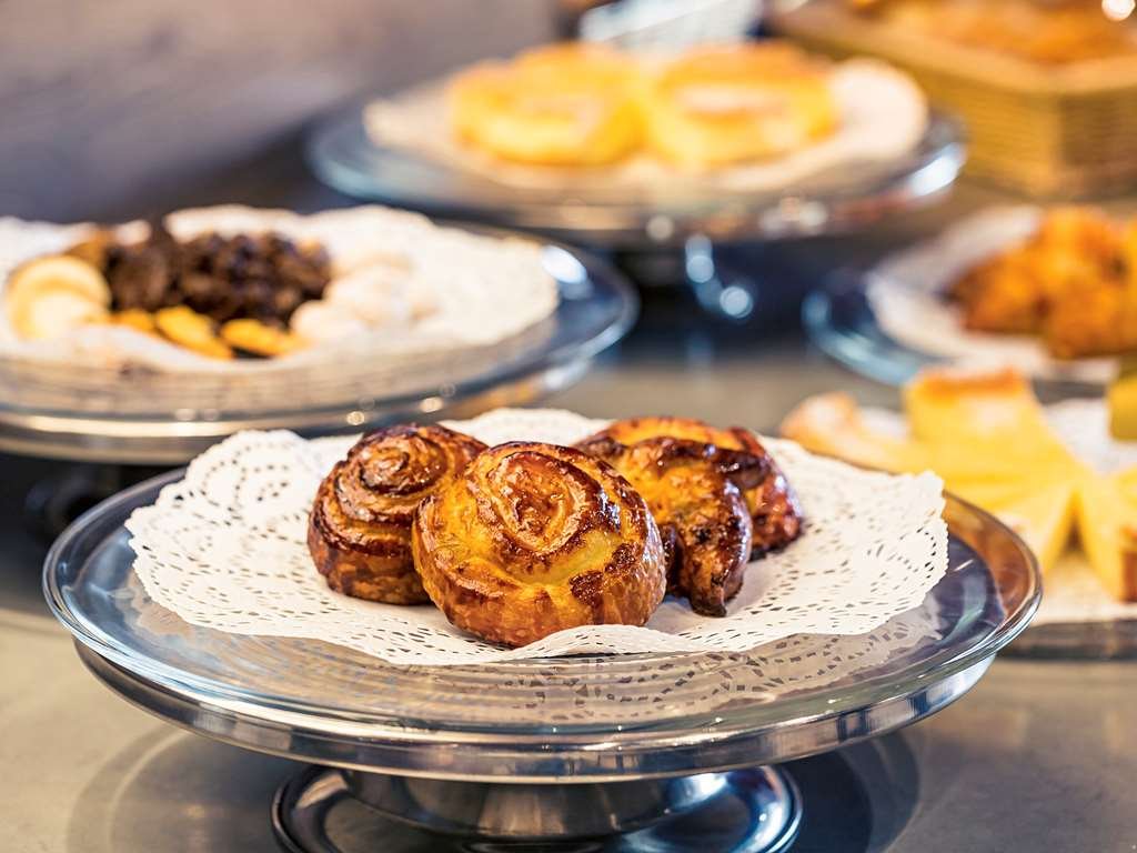 Фото Mercure Almaty City Center