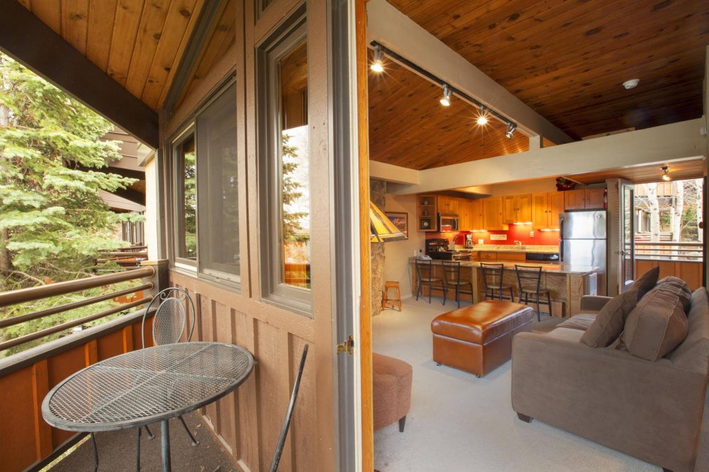 Фото Laurelwood, A Destination Residence