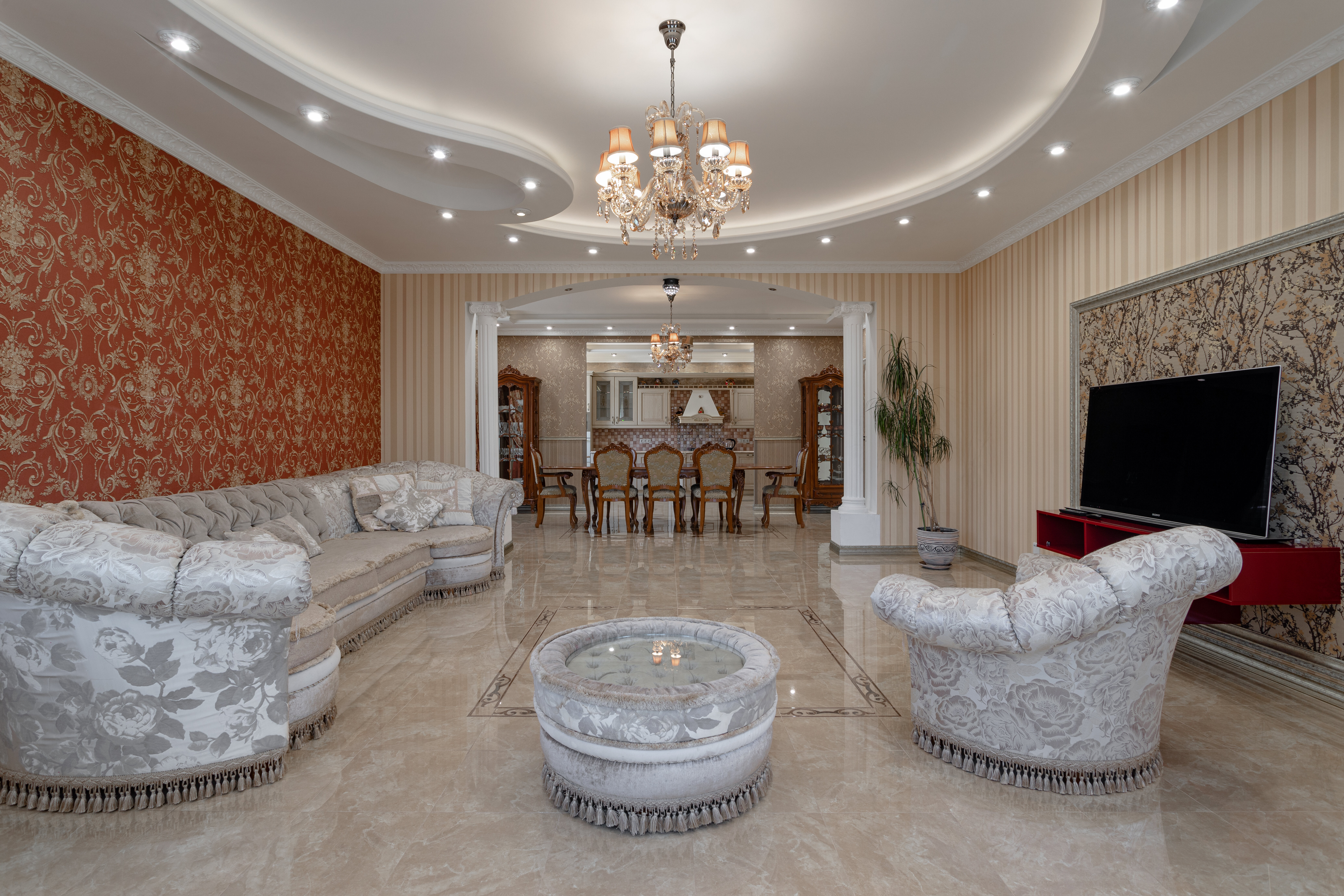 Фото Особняк в ЛУНЁВО