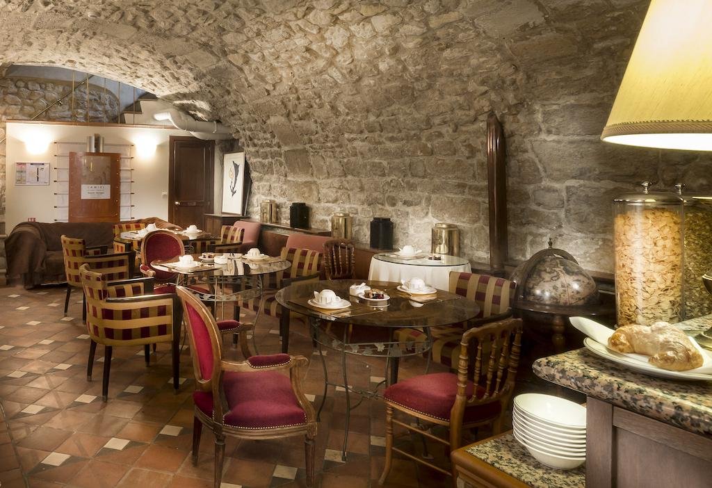 Фото Crystal Hotel