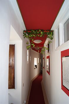 Фото BeeClaire Guest House