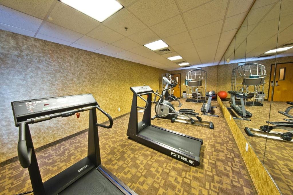 Фото Hawthorn Suites by Wyndham Oakland/Alameda