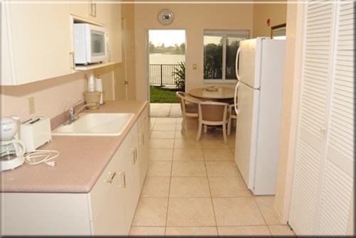 Фото Royal Inn Hotel