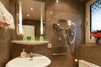 Фото Apartment With 2 Bedrooms in Westerland-sylt, With Furnished Garden and Wifi