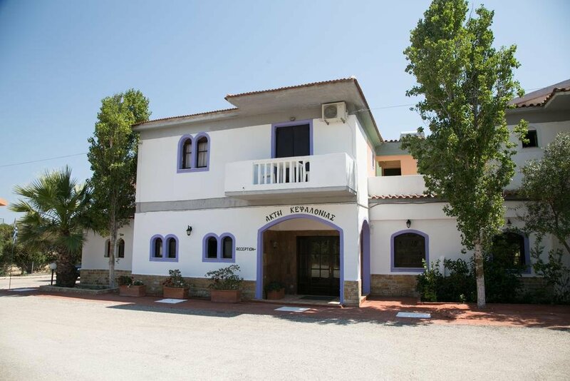 Гостиница Kefalonia Beach Hotel & Bungalows