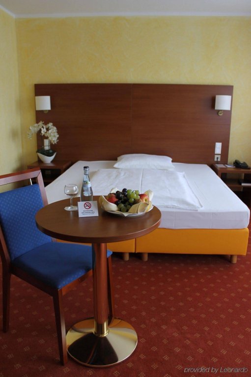 Фото Novum Hotel Rega Stuttgart City Center