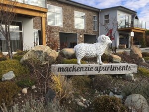 Mackenzie Apartments & Suites