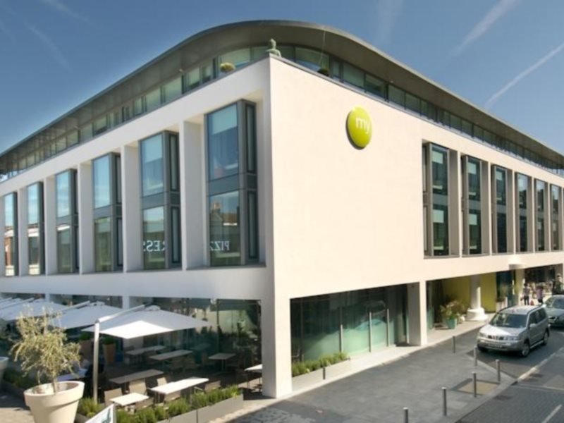 Фото отеля 1