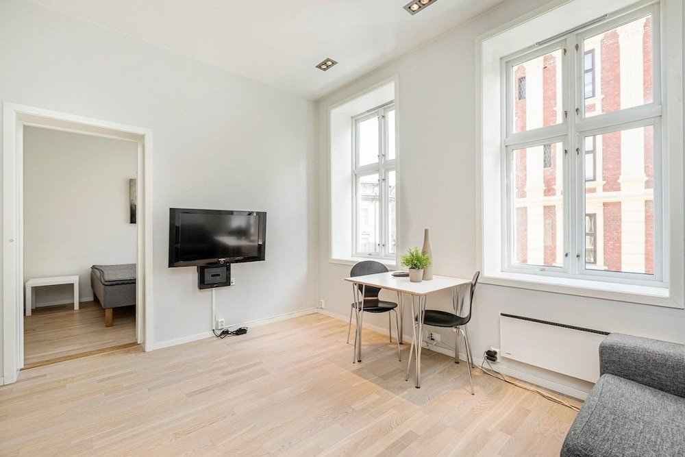 Фото Central 1 Bedroom Apartment