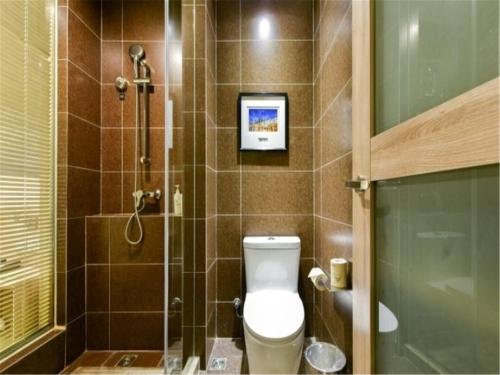 Фото Atour Hotel Nanjing Road Small White Building Tianjin