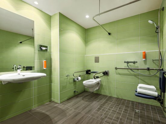 Фото Super 8 by Wyndham Augsburg