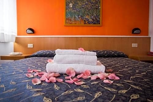 Фото Hotel Benacus