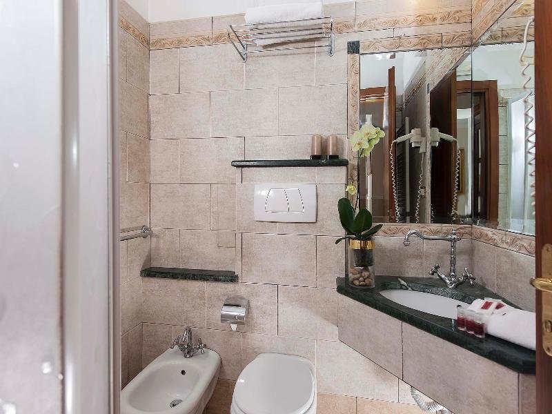 Фото Hotel Des Artistes Roma