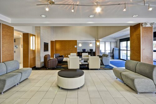 Гостиница Holiday Inn Express Romulus Detroit Airport, an Ihg Hotel