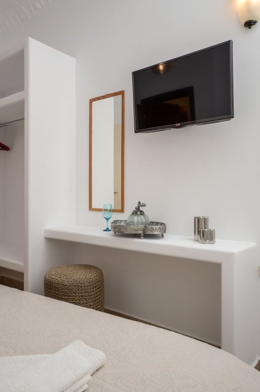 Фото Naxos Center Houses