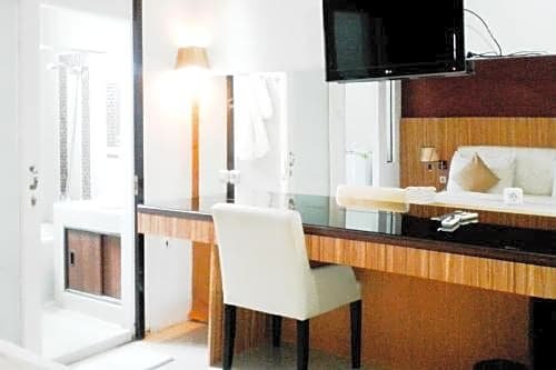 Фото Kasira Residence Bintaro