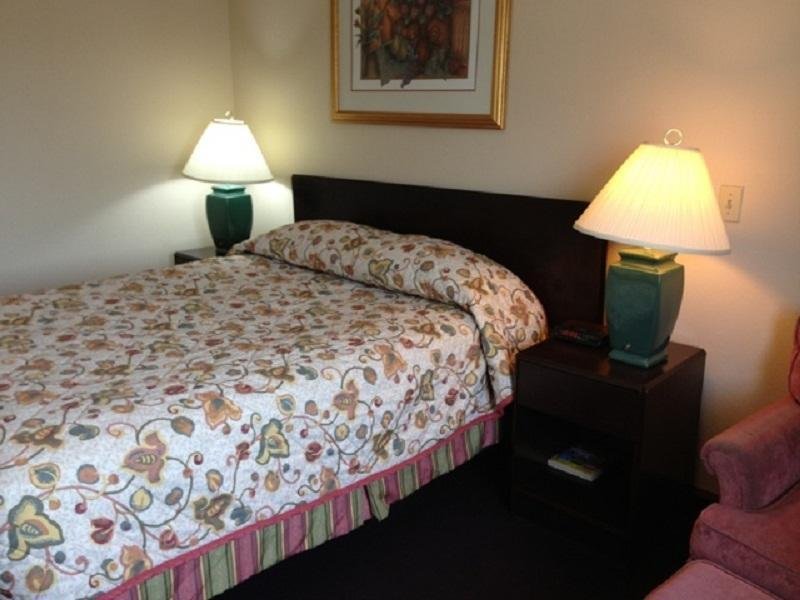 Фото Super 8 by Wyndham Irving Dfw Airport/South