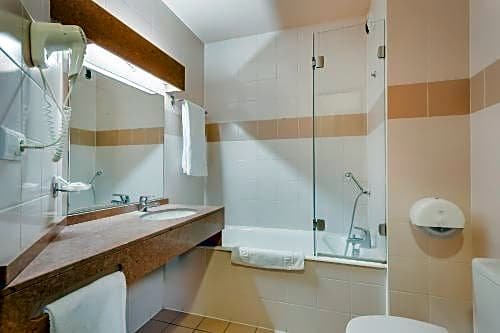 Фото Hôtel Siatel Besançon Chateaufarine