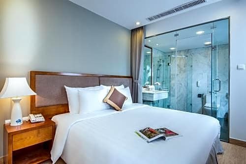 Фото Dream Hotel & Apartment