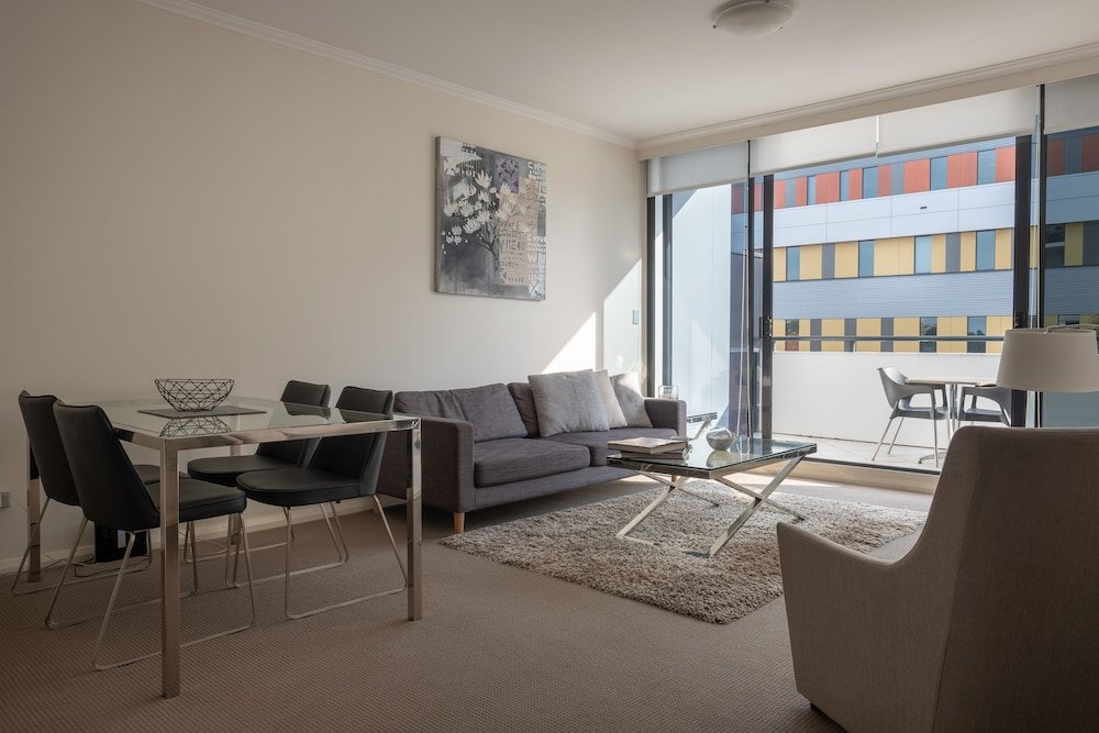 Фото Wyndel Apartments - Herbert