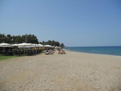 Гостиница Hotel Apollon в Патрах