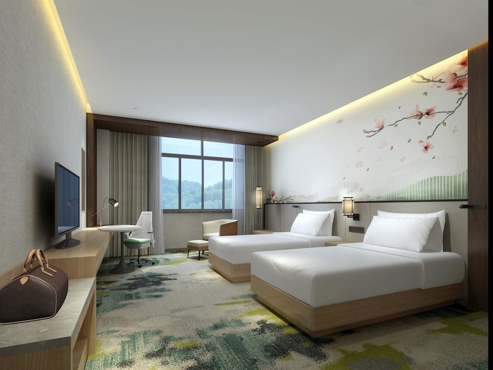 Фото Hilton Garden Inn Nujiang