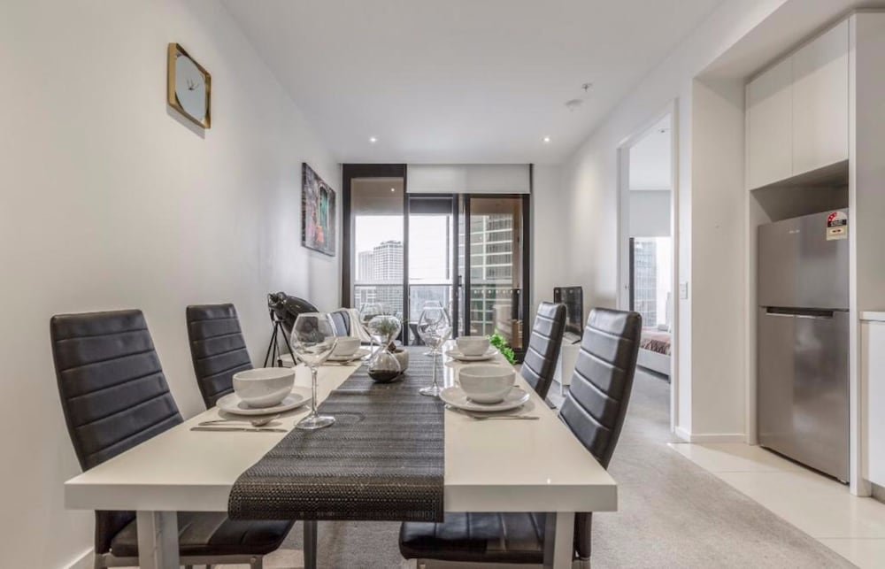 Фото Prima Pearl Luxury 2-Bedroom Apartment