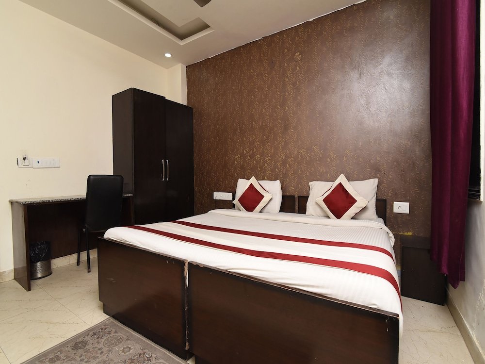 Фото Oyo 23677 Hotel Marina