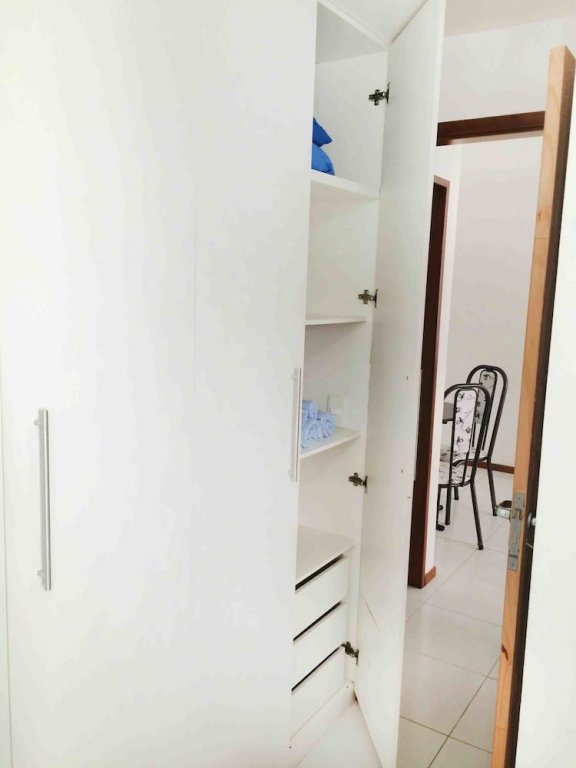 Фото Apartartamento 2qtos novo e completo a 250 mts do mar