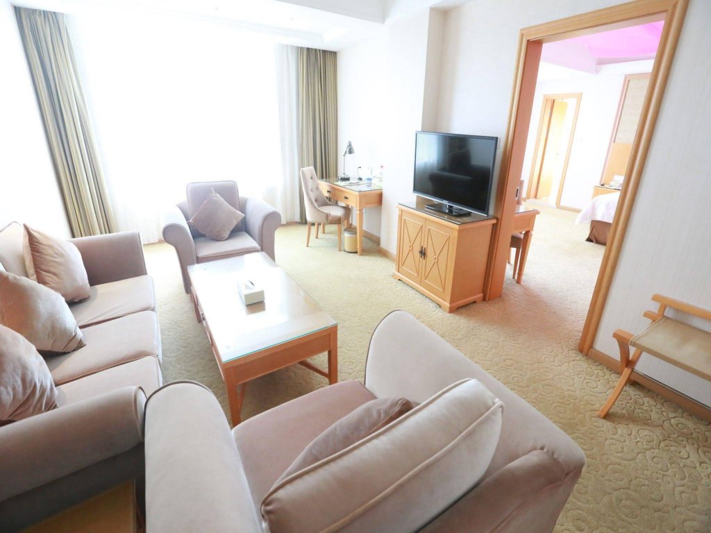 Фото Vienna International Hotel Shenyang Railway Station Branch