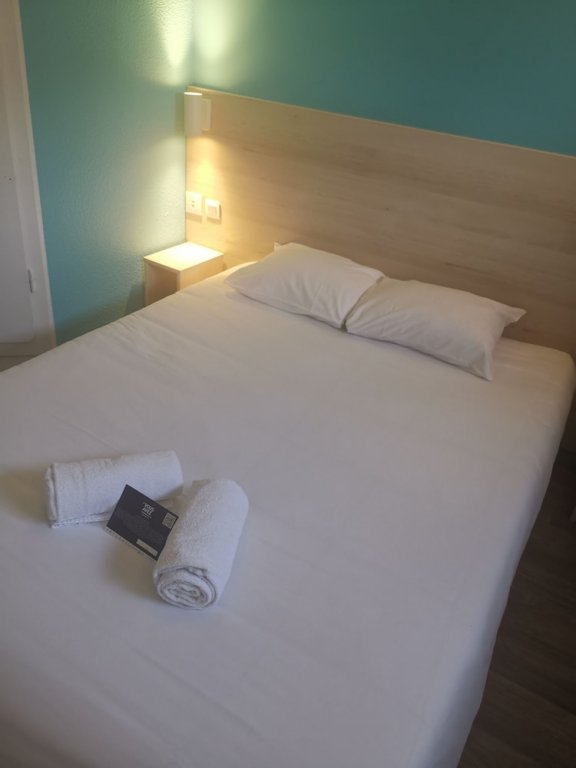 Фото Kyriad Direct Nantes La Beaujeoire