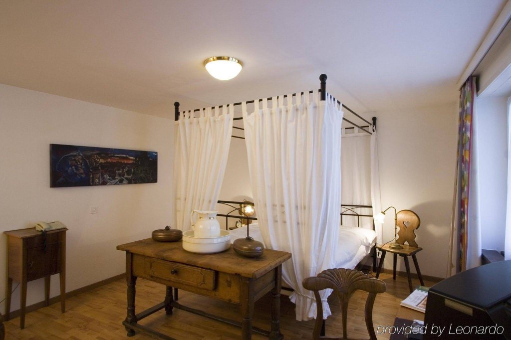 Фото Hotel Roter Turm