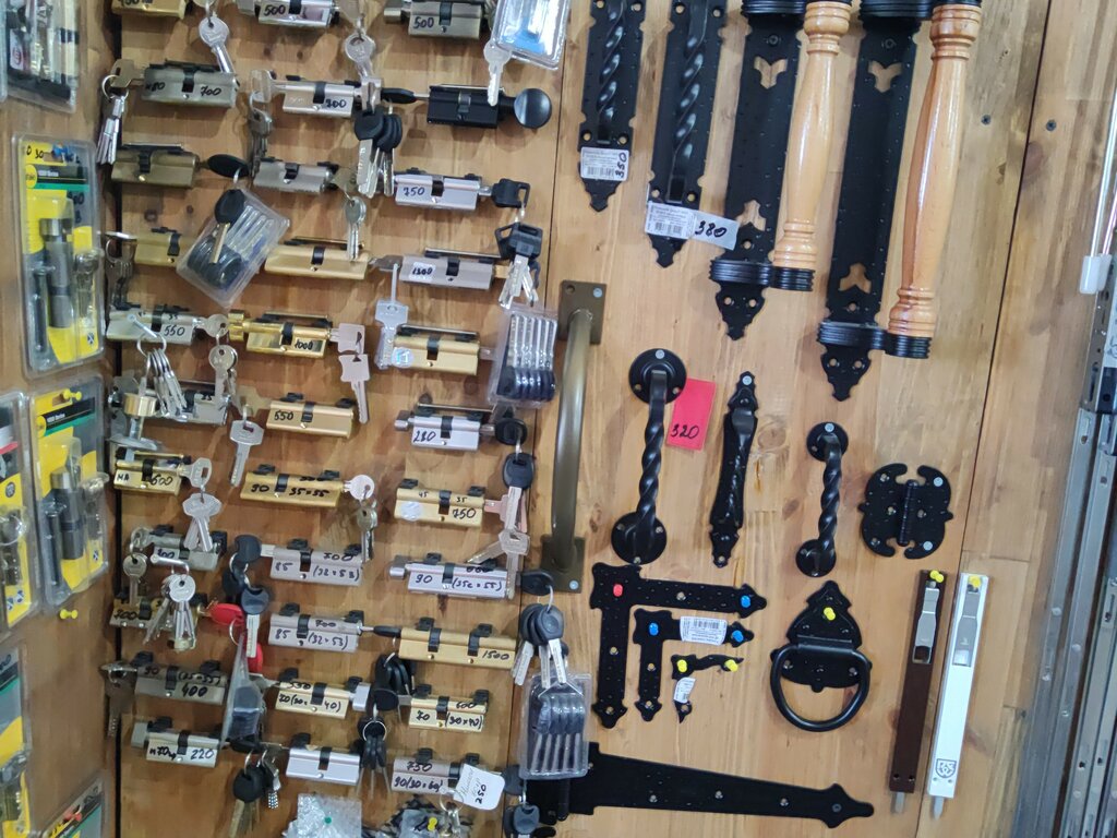 Где находится магазин замки Мой Замок замки и запорные устройства, метро Дмитровская, Москва отзывы и фо