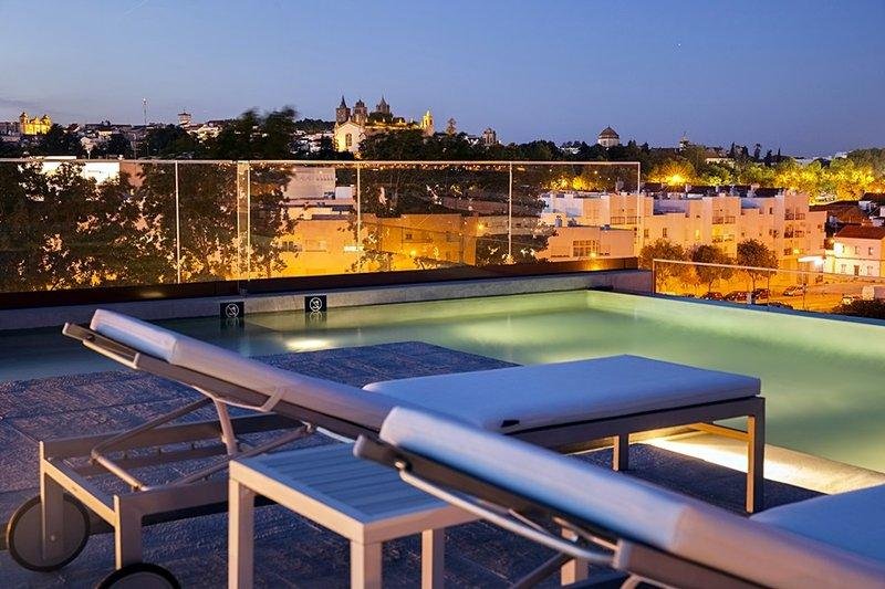 Фото Vitória Stone Hotel