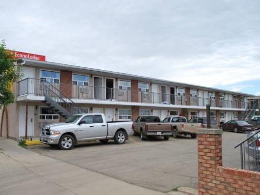 Фото Econo Lodge Inn & Suites