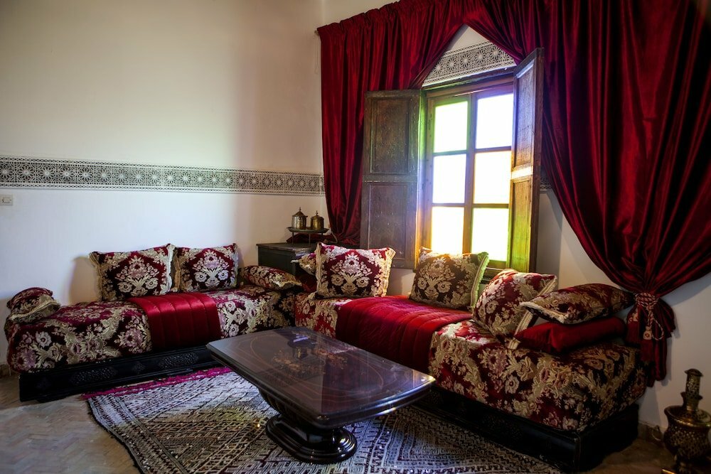 Hotel Ryad Zahrat Fes, Fes, photo