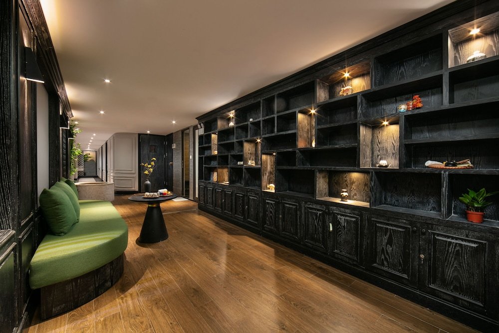 Фото Shining Riverside Hotel and SPA