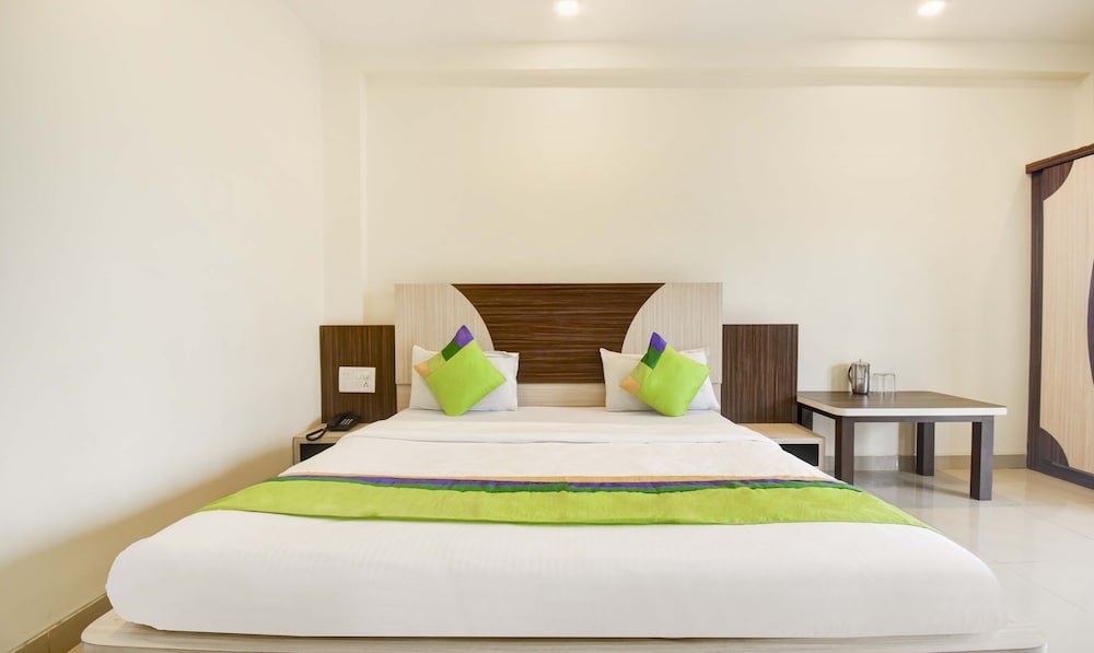 Фото Yashraj Residency