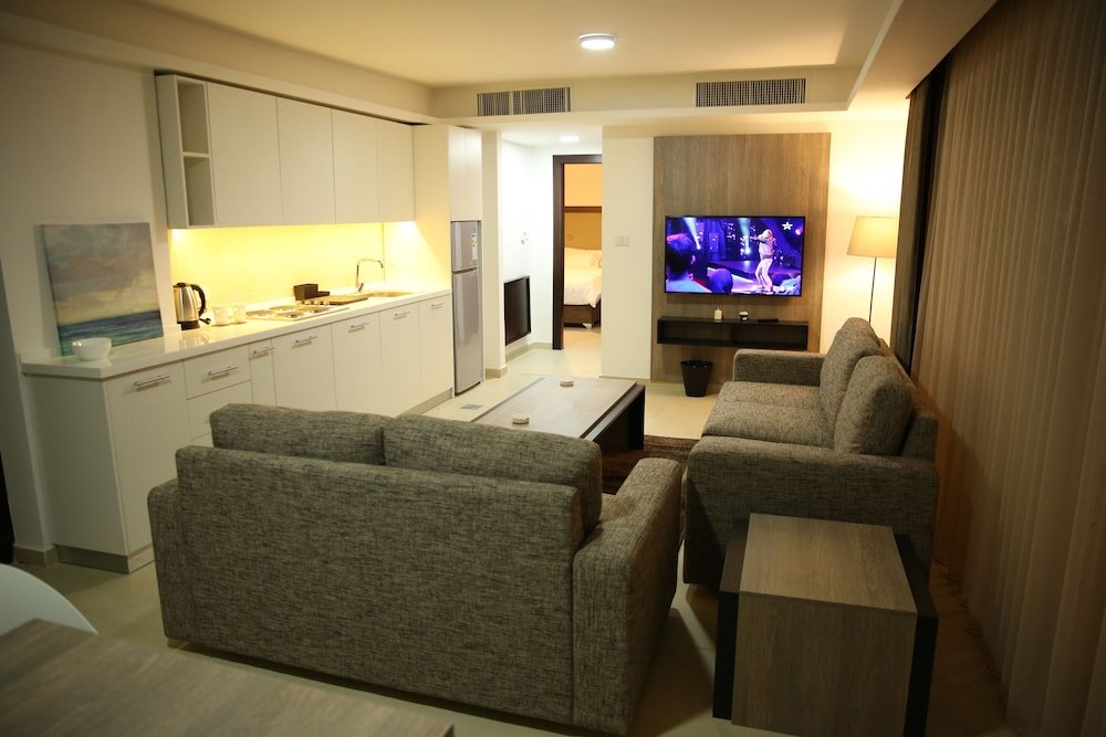 Фото Triple A Hotel Apartments