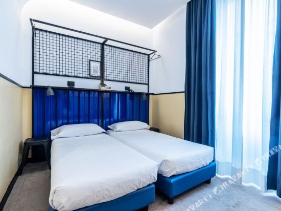 Фото Yellowsquare